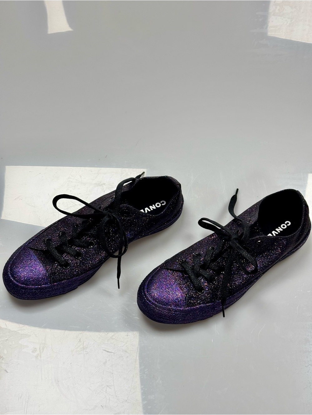 Converse Chuck Taylor All Star Low Purple Glitter Sneakers Women’s 10 - Picture 2 of 7